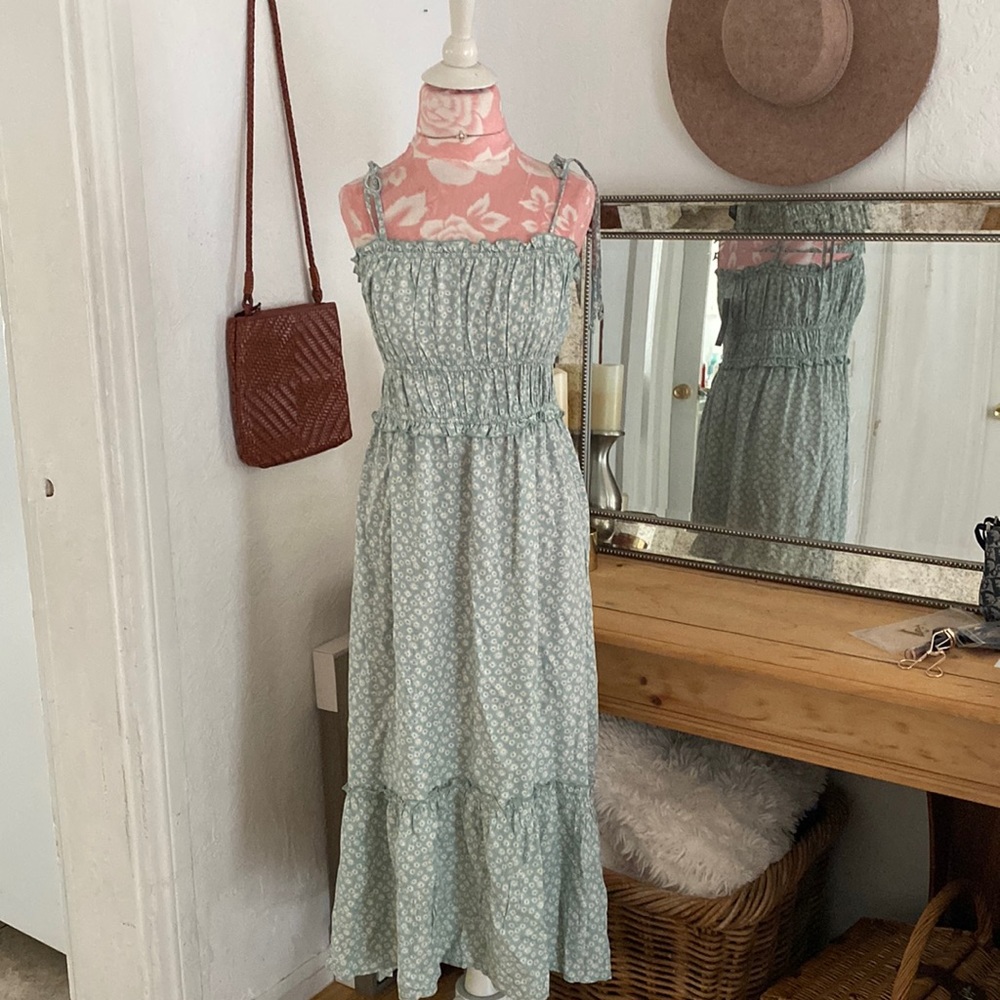 New Wild Fable Mint Daisies Floral Prairie Midi Dress Size M